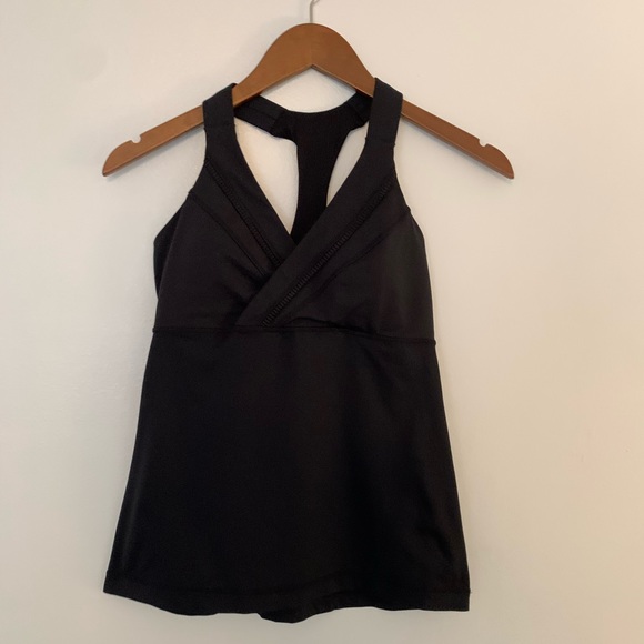 Lululemon Deep Breath Tank - Picture 2 of 5